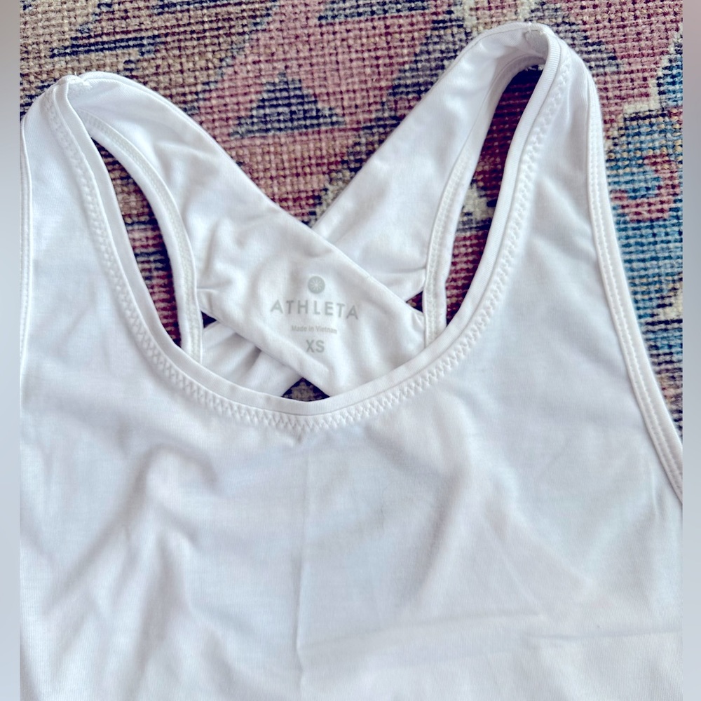 Athleta white performance tank, size XS